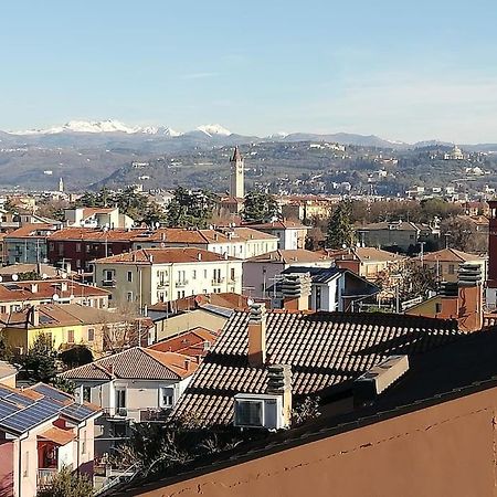 Arte & Panorama Apartment Verona Bagian luar foto