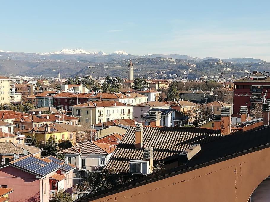 Arte & Panorama Apartment Verona Bagian luar foto