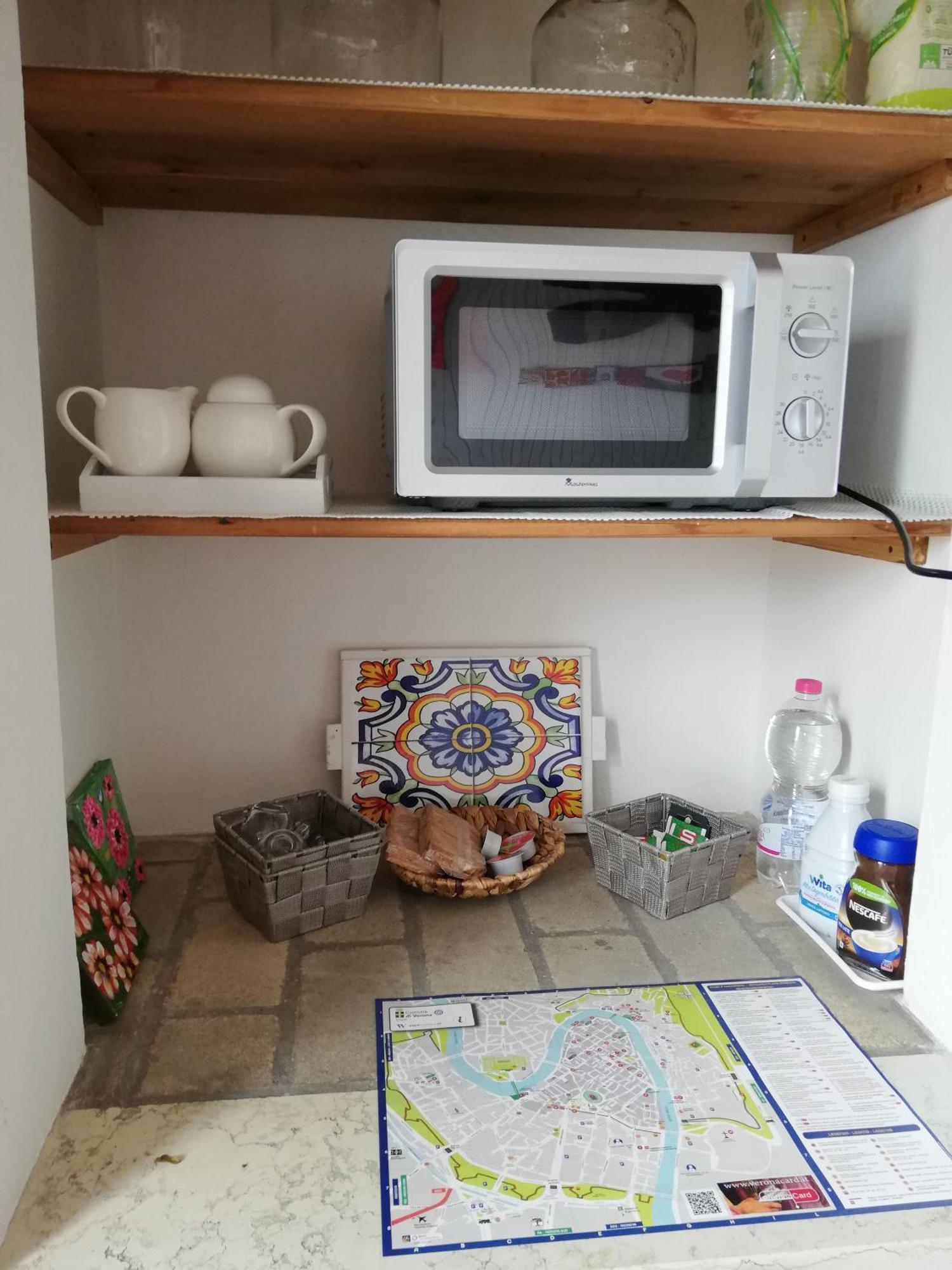 Arte & Panorama Apartment Verona Bagian luar foto
